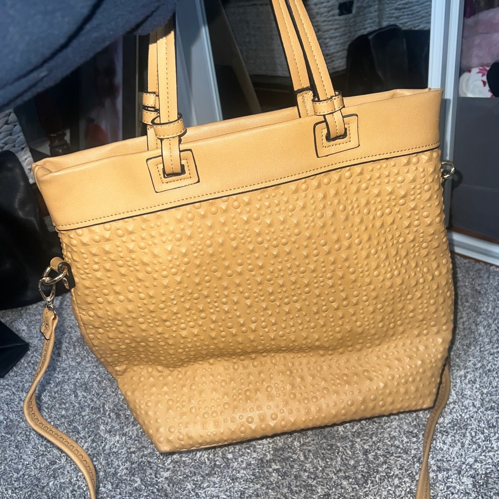 Studded bag - Picture 4 of 5